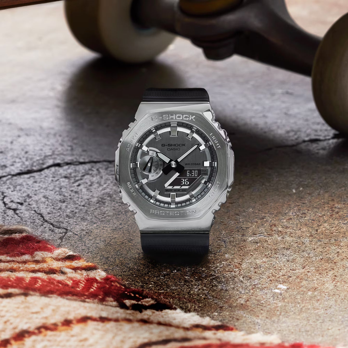 Casio GM-2100-1A